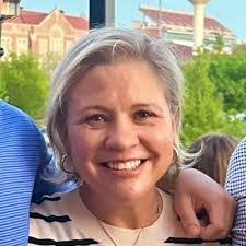 Caroline Drummond's Instagram, Twitter & Facebook