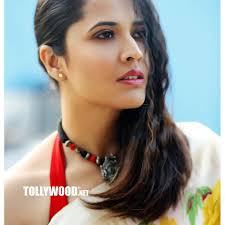 Internet is rofling on this black. Em Chesthunnav Images