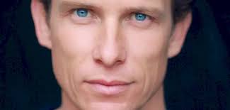 Jonathan Kerrigan : sa biographie, filmographie, et quelques photos