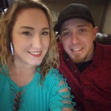 Who does men's perms in Conroe this weekend?