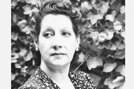 Berta Madrid's Instagram, Twitter & Facebook