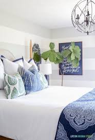 If there's any room where the scandinavian idea of hygge works best, it's in the bedroom. 440 Simple Bedrooms Ideas Home Decor Home Home Bedroom