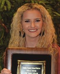 Mona Tanner's Instagram, Twitter & Facebook