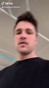 Andrew Schleeter (@andrewschleeter)