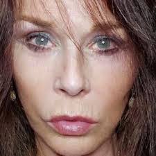 Nettie Bowling's Instagram, Twitter & Facebook