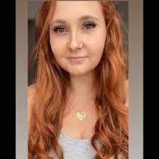 Corina Wells's Instagram, Twitter & Facebook