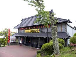 ３３ ２００９年ｇｗ関西のユルイ感じのテーマパークを巡る旅 生駒山上遊園地 スカイランドいこま 松月亭の昼食 ゴーカート おもしろ自転車 ジェットスレー ミニパイレーツシップ ウォーターショット メリーゴーランド ホワイトハウス ビックリハウス パターゴルフ