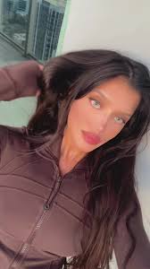 Dina Khail Eye Color Change