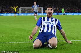 A move to alkmaar followed in 2015 and the iranian was the 2017/18 top scorer in eredivisie, where he scored 21 goals in 33 appearances. Brighton Striker Alireza Jahanbakhsh Donates 6 000 To Help His Home Town Fight Coronavirus Daily Mail Online