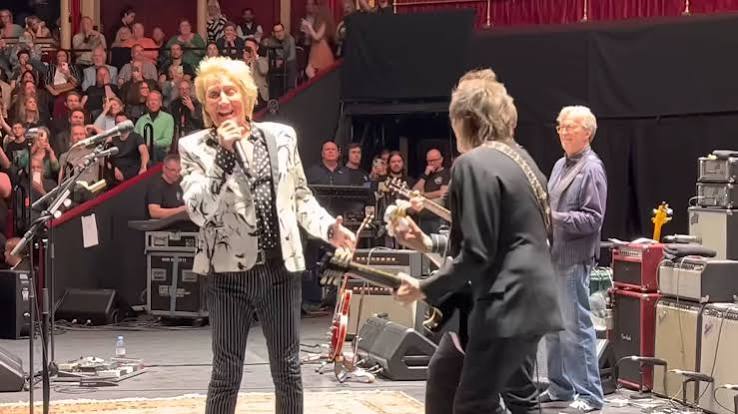 You need to hear Rod Stewart's smokin' jam with Ronnie Wood &amp; Eric Clapton as they pay tribute to their dear old friend - The Music Man