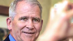 Oliver North speaks at The Barrington of Carmel