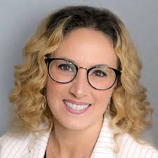 Petra Evans's Instagram, Twitter & Facebook