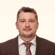 How to Evaluate Your Team Building Program Effectively