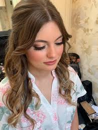 Looking for makeup/hair stylist in Livingston Parish for December 2025  wedding. Preferably someone local so we can keep travel charges low. TIA!