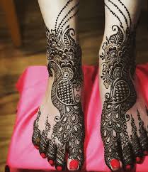 Peacock Mehndi Designs 50 Beautiful Peacock Henna Designs Mehndi Designs Tips Engagement Mehndi Designs Mehendhi Designs Bridal Mehendi Designs