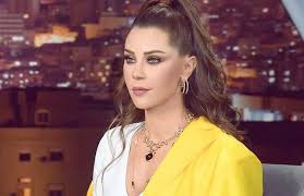 Jun 19, 2021 · واستضاف جورج قرداحي في الحلقة فتاة سعودية تدعى فاطمة ، حضرت من اجل ايصال رسالة شكر لزوجها الذي ساعدها ووقف بجانبها في مسيرتها التعليمية والعملية. Ø¨ÙˆØ§Ø¨Ø© Ø§Ù„Ø£Ù‡Ø±Ø§Ù…