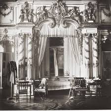 The dynasty ended with the brutal assassination of the last tsar, nicholas ii and his family by the bolsheviks in ekaterinburg in 1917. The Romanov Dynasty On Instagram Bedroom Of Tsar Alexander I Catherine Palace Tsarskoye Selo Russia 1859 Romanov Dynasty Romanov Romanov Family