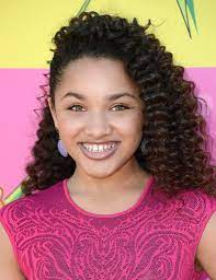 20 Cute Hairstyles For Black Teenage Girls To Try In 2021 Cute Prom Hairstyles Teenage Girl Hairstyles Girl Hairstyles
