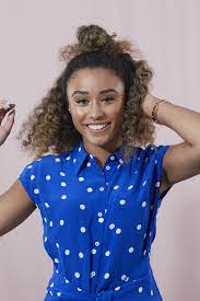 Get the best slimming hairstyles for round faces: Curly Haircuts For Round Faces All Things Hair Us