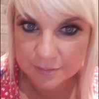 9 "Helen Fox" profiles