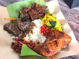 Peristiwa turunnya wahyu pertama kali, kepada nabi muhammad saw., di gua hira, bukanlah awal dari munculnya agama islam. Resepi Penuh Nasi Paku Atau Nasi Sumatera Resep Makanan Makanan Nasi Lemak