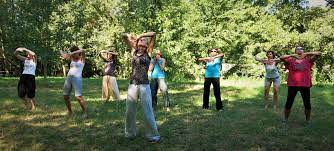Nous vous invitons à détendre votre esprit, à renforcer votre corps et à éveiller votre esprit. Cours De Qi Gong A Toulouse Pechabou Qi Gong Assis Relaxation Auto Massages Se Detendre Avec Le Qi Gong Moins De Stress Gestion Stress Burnout Agnes Delattre