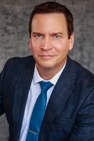 Steven Perillo's Instagram, Twitter & Facebook