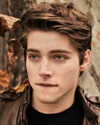Handsome Guy Profiles In 2020 Brown Hair Boy Brown Hair Men Brown Hair Blue Eyes