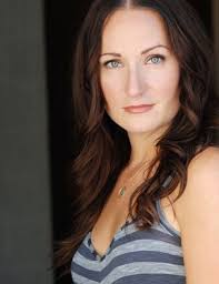 Jennifer Coombs's Instagram, Twitter & Facebook