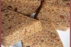 Rfiss Gateau De Semoule A La Pate De Datte Recette Ptitchef Recette Gateau De Semoule Pate De Datte Dattes
