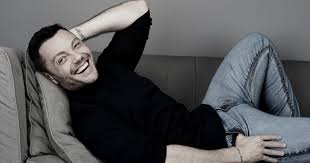 Tutta la musica, le anteprime e i video su mtv.it. Tiziano Ferro A Fqmagazine A 40 Anni Non Ho Piu Paura Di Dire Le Cose Come Stanno Cultura E Musica Spingono L Economia Di Questo Paese Non Siamo Menestrelli Il Fatto Quotidiano