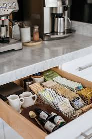 Ideen Fur Kaffeestationen Heather Bullard Breakfastslidershawaiianrolls In 2020 Kuche Einrichten Kuche Kaffeestation Kuche