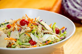 Salada colorida com frango | Receitas Sadia | Receitas