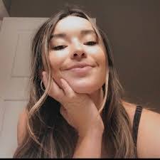 Sherri Epling's Instagram, Twitter & Facebook