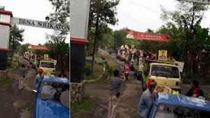 Contact jasa perakitan baja ringan pati on messenger. Ratusan Warga Srikaton Pati Geruduk Kantor Kejati Dan Mapolda Jateng Ada Apa Tribun Jateng