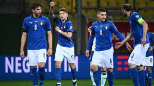 Die mannschaft vom stiefel gilt italiens mannschaft bei ihrem letzen großen erfolg, dem 4. Italien Im Finale Spieler Trainer Spielplan Trikot Erfolge Fussball Bild De