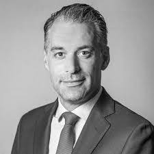 Daniel Dillinger's Instagram, Twitter & Facebook