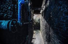 The Ring Horror Escape Room With Live Actor In Dubai Nowayout Escape Room Best Escape Games Ring Horror