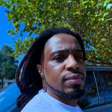 A $900m car payment is a bad idea in general.