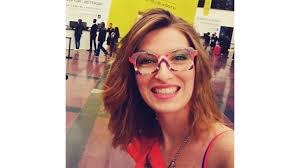 Diane Rivas's Instagram, Twitter & Facebook