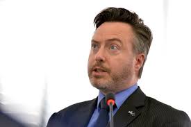 Former Stirling Uni golfer wins first tournament as pro