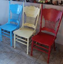 Pressed Back Chairs I Tried Chalk Paint On The Yellow Chair I Think I Am Old School And Love Behr Pai Painted Chairs Painted Furniture Cabinets Painted Chair