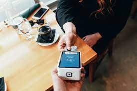 Using your bitcoin debit card you can pay at any store that accepts regular debit bank cards, while the charge is deducted from your bitcoin balance (usually plus a fee, of us residents may want to go with bitpay, however the coinbase card will also be a good option once it is released in 2021. Top 5 Best Bitcoin Debit Cards That Work Reviewed For 2021