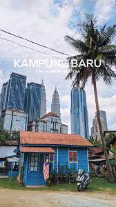Memperkenalkan kampung biru arema yang merupakan ikon baru kota malang, jawa timur. Budak Letrik Rumah Biru Mama Long Kampung Baru Facebook