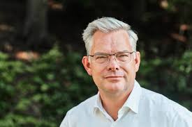 Sydbank-topchef: Glade kunder og medarbejdere er en forudsætning for afkast  til aktionærer