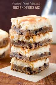 Caramel Swirl Cheesecake Chocolate Chip Cookie Bars Recette Delicieux Desserts Recette Cheesecake Et Cookies Pepite Chocolat