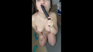 ragazza italiana arrapata -ONLYFANS CREATOR-PALESTRA E MASTURBAZIONE 😏😏  INTENSA