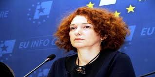 Vlahutin Forcimi I Administrates Civile Prioritet Per Integrimin E Shqiperise Jane Jos