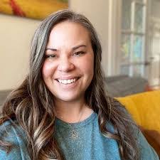 Sonja Landis's Instagram, Twitter & Facebook