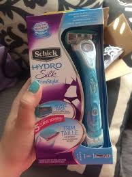 Schick, hydro silk, trimstyle, 1 бритва. Schick Hydro Silk Trimstyle Razor Bikini Trimmer Plus 1 Refill Walmart Com Walmart Com